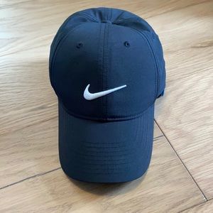 Women’s Nike Dri-Fit Black Athletic Hat Like New